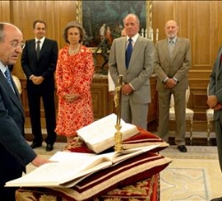 Momento de la promesa de Miguel Ángel Fernández Ordónez como nuevo gobernador del Banco de España