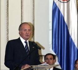 Su Majestad el Rey durante su intervención en la Cena de Gala