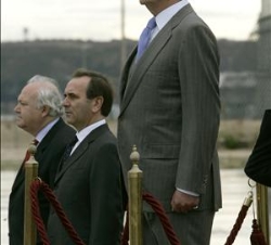 Su Majestad el Rey a su llegada al Pabellón de Estado del aeropuerto de Barajas