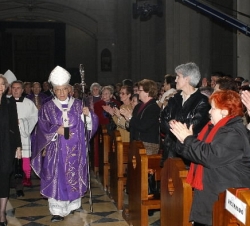 La Reina, a su llegada a la Catedral