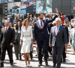 Los Príncipes acompañados por el Gobernador de Nuevo León