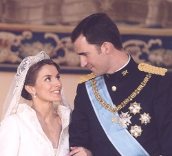 Click para ampliar Fotografía oficial S.A.R. El Principe de Asturias