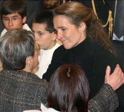 Su Alteza Real la Infanta Doña Elena transmite su pésame a las víctimas de los fallecidos