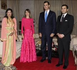 Los Príncipes de Asturias, el Príncipe Muley Rachid  y su hermana la Princesa Lalla Meryem,  en el Palacio Real de Stinia