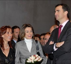 Don Felipe y Doña Letizia con la alcaldesa de Jaén