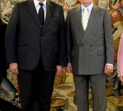 Su Majestad, con el Presidente de la República del Perú