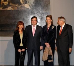 Doña Elena, con el presidente de la Junta de Extremadura, el presidente del Consejo de Administración del Patrimonio Nacional y la subsecretaria de Cu