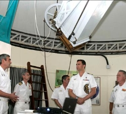 Su Alteza Real el Príncipe de Asturias durante su visita al Real Instituto y Observatorio de la Armada de San Fernando