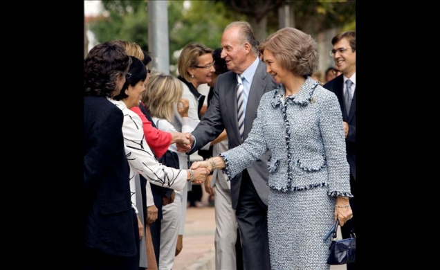 Sus Majestades los Reyes, a su llegada al Colegio Público Mare de Déu de Gràcia
