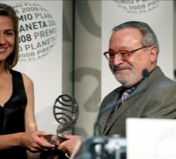 Su Alteza entrega el Premio Planeta a Fernando Savater