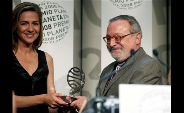 Su Alteza entrega el Premio Planeta a Fernando Savater