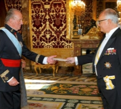 El Rey recibe la Carta Credencial del Sr. Jean A. Welter, Embajador del Gran Ducado de Luxemburgo
