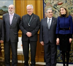 La Princesa de Asturias junto a los representantes del Secretariado Gitano