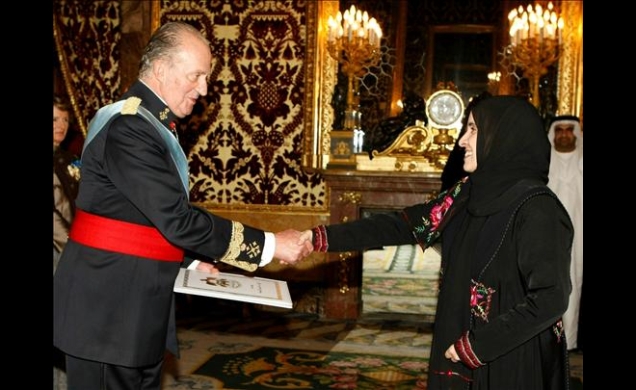 La nueva embajadora de los Emiratos Arabes Unidos, Hissa Abdulla Ahmad Al Otaiba, entrega sus credenciales a Su Majestad el Rey