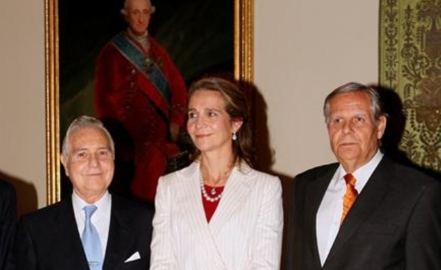 Doña Elena, con presidente del Tribunal Supremo y del Consejo General del Poder Judicial, Carlos Dívar, y el presidente del Consejo de Administración 