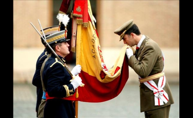 Su Alteza Real el Príncipe de Asturias durante el acto de renovación del Juramento a la Bandera