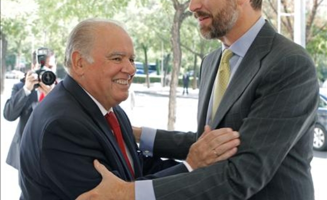El Príncipe de Asturias, con el Secretario General Iberoamericano, Enrique Iglesias