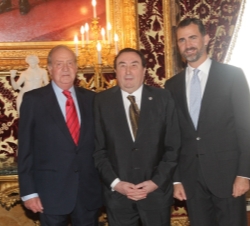 El Rey y el Príncipe de Asturias, con Don Graciano García