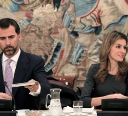 Los Príncipes, durante la reunión del Patronato de la Fundación Príncipe de Girona