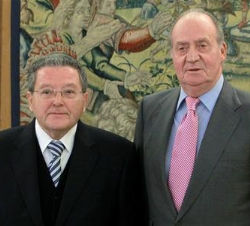Don Juan Carlos, con Salustiano del Campo 