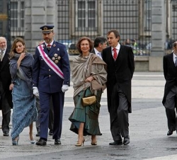 Doña Sofía y Sus Altezas Reales, junto al presidente del Gobierno