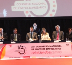 Sus Altezas Reales los Príncipes de Asturias durante la inauguración del Congreso del XVI Congreso Nacional de Jóvenes Empresarios