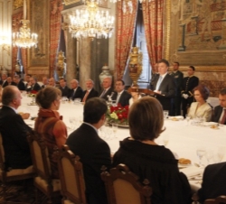 Vista general del Comedor de Gala, durante la intervención del Presidente Santos
