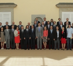 Fotografía de grupo, con los Príncipes, los miembros de la Comisión Delegada y del Consejo Asesor,  así como jurados y galardonados de los Premios Imp