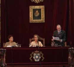 Su Alteza Real la Infanta Doña Elena durante el acto de presentación