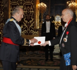 Su Majestad recibe la credencial del Embajador del Reino de Bélgica