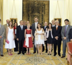 Recepción en la Embajada de España a personalidades de la sociedad argentina