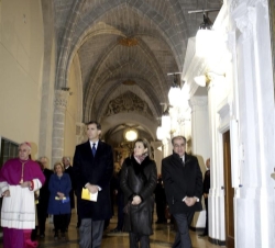 Los Príncipes durante su recorrido por la Catedral