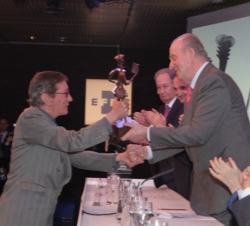 Don Juan Carlos entrega el Premio Don Quijote de Periodismo