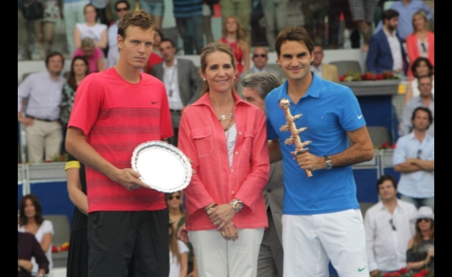 Su Alteza Real la Infanta Doña Elena junto a los jugadores Roger Federer y Tomas Berdych