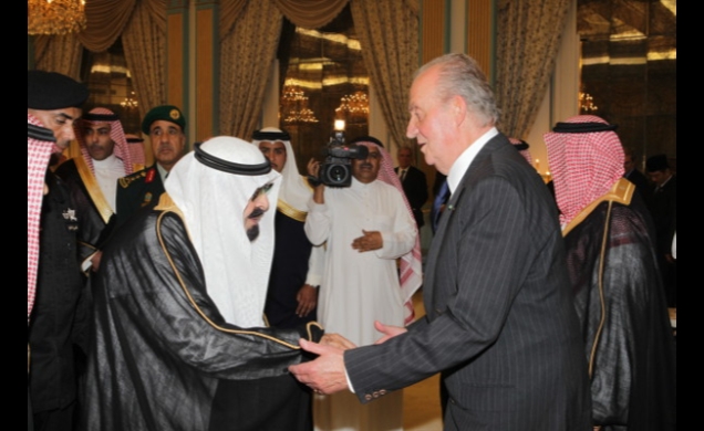 Su Majestad el Rey expresa sus condolencias al Custodio de las Dos Sagradas Mezquitas, Su Majestad Abdullah Bin Abdulaziz Al-Saud, Rey de Arabia Saudí