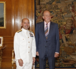 Don Juan Carlos junto al comandante supremo aliado en Europa (SACEUR)
