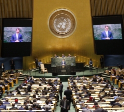 El Rey Don Felipe durante la pronunciación de su discurso en la Asamblea General de Naciones Unidas