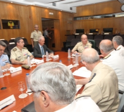Vista general de la reunión del Consejo de Jefes de Estado Mayor