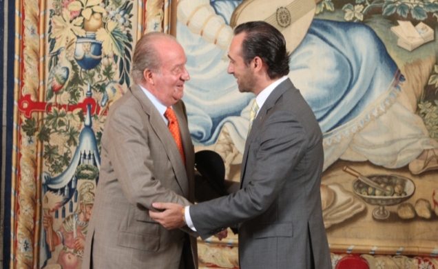 Su Majestad el Rey recibe en audiencia en el Palacio Real de La Almudaina al presidente del Gobierno de las Illes Balears, José Ramón Bauzá Díaz
