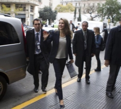 La Princesa de Asturias, a su llegada al hotel donde la delegación española prepara la presentación ante los miembros del COI