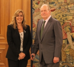 Su Majestad el Rey, con la presidenta de la Junta de Andalucía, Susana Díaz