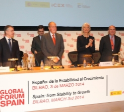 Don Juan Carlos, el lehendakari del Gobierno Vasco, la directora gerente del Fondo Monetario Internacional y el ministro de Economía y Competitividad 
