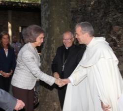 Doña Sofía saluda al Prior del Real Monasterio de San Jerónimo de Yuste, Pawel Stepkowski