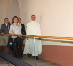 Doña Sofía junto al Prior del Real Monasterio de San Fernando de Yuste, Pawel Stepkowski