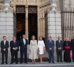 Su Majestad la Reina Doña Sofía a su llegada a la Catedral de Toledo