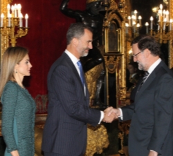 Don Felipe, recibe saludo del presidente del Gobierno, Mariano Rajoy, con motivo de la recpción con motivo de la Fiesta Nacional