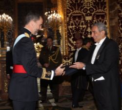Su Majestad el Rey recibe la Carta Credencial del embajador de la República Árabe de Egipto, Ahmed Shafik Ismail Abdelmoeti