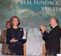 Su Majestad la Reina Doña Sofía, tras recibir el premio especial de la Real Fundación de Toledo.