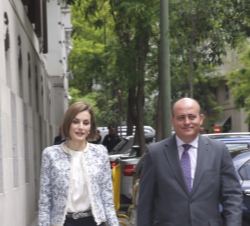 Su Majestad la Reina a su llegada a la sede central de la Asociacion Española Contra el Cáncer
