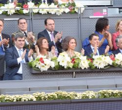 Doña Sofía en el palco presidencial junto al presidente de la Comunidad de Madrid, la alcaldesa de Madrid, el presidente del Consejo Superior de Depor